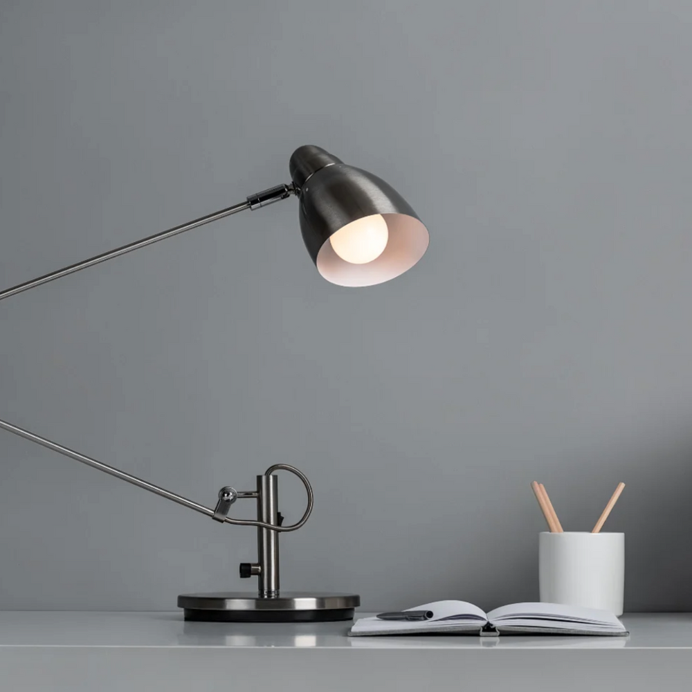 
                  
                    Aqara LED Bulb T1 in desk lamp
                  
                